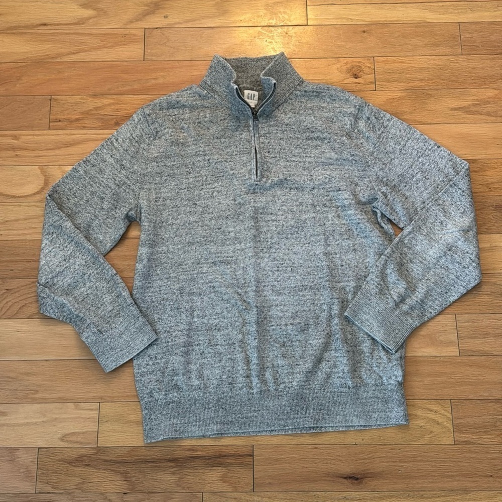 Gap | Men’s Gray Quarter Zip Sweater | size L